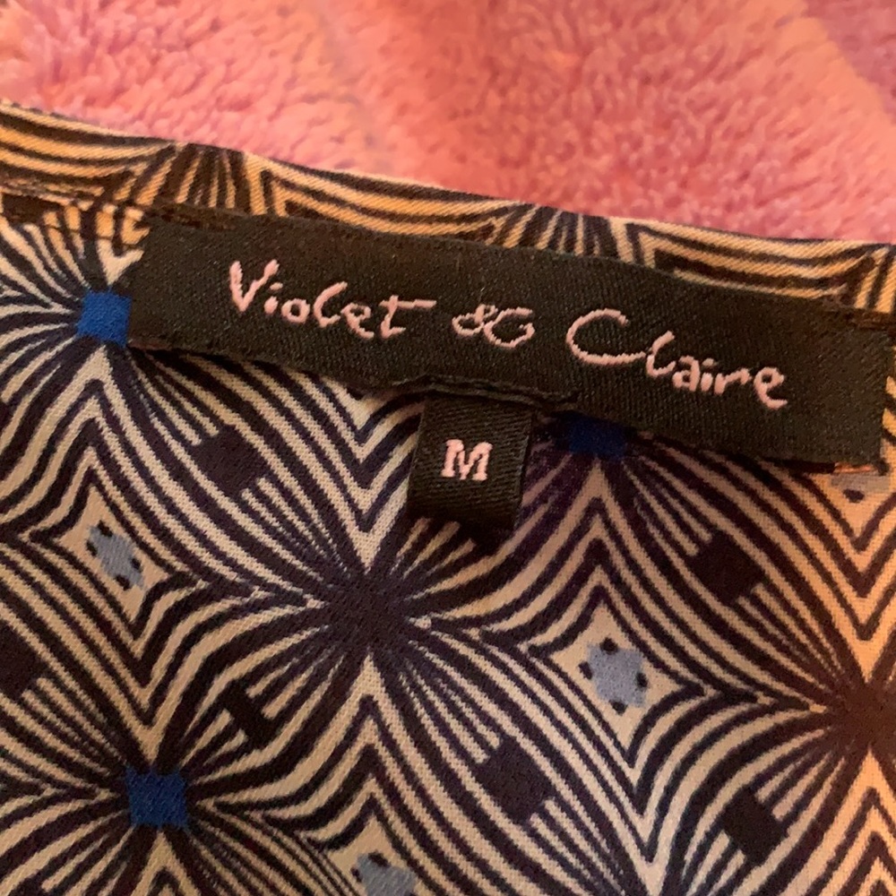 Violet & Claire blue long sleeve blouse with button cuffs. - Picture 4 of 4